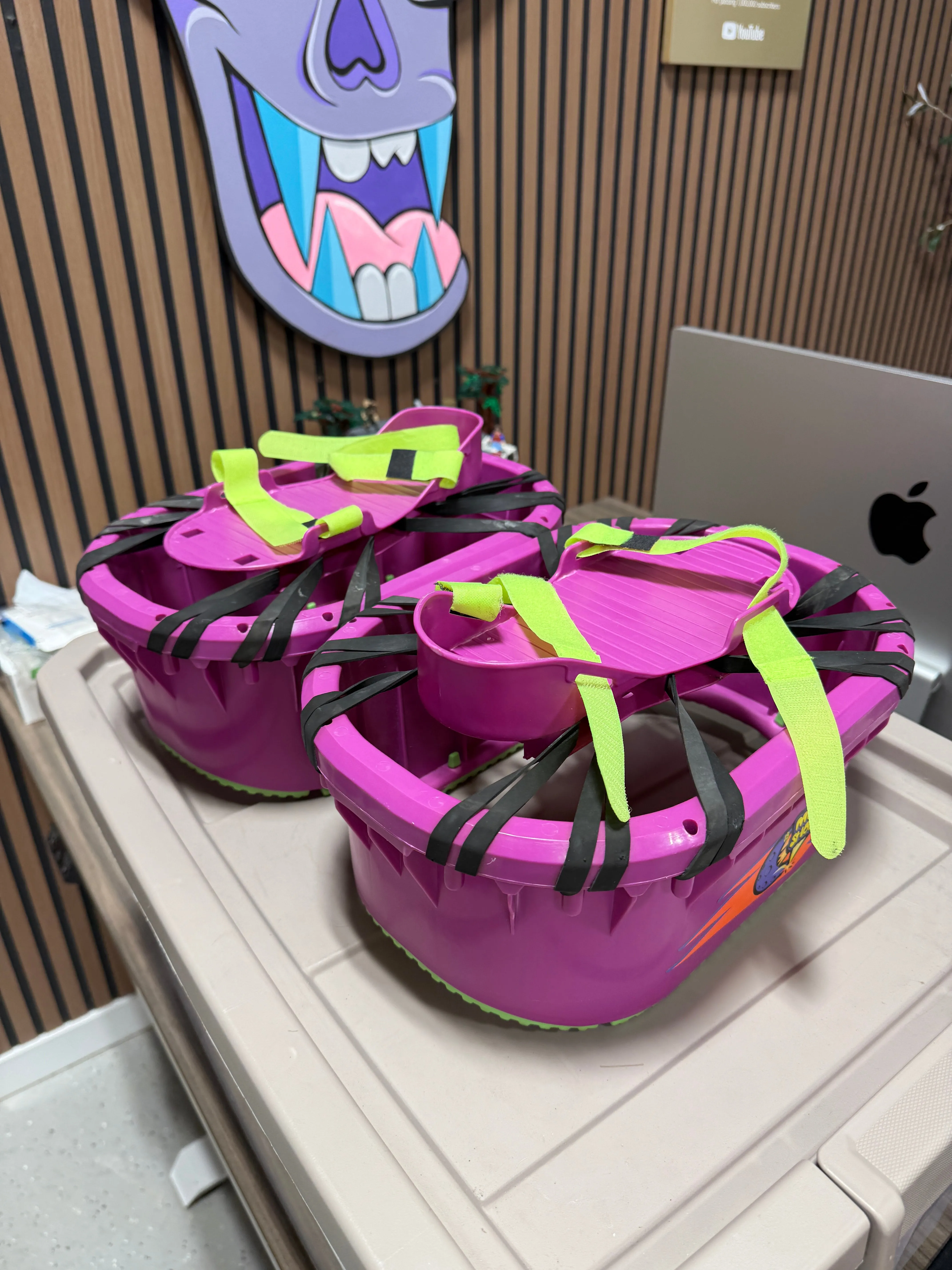 Vintage 1989 Moon Shoes Anti-Gravity Trampoline Big Time Toys Purple