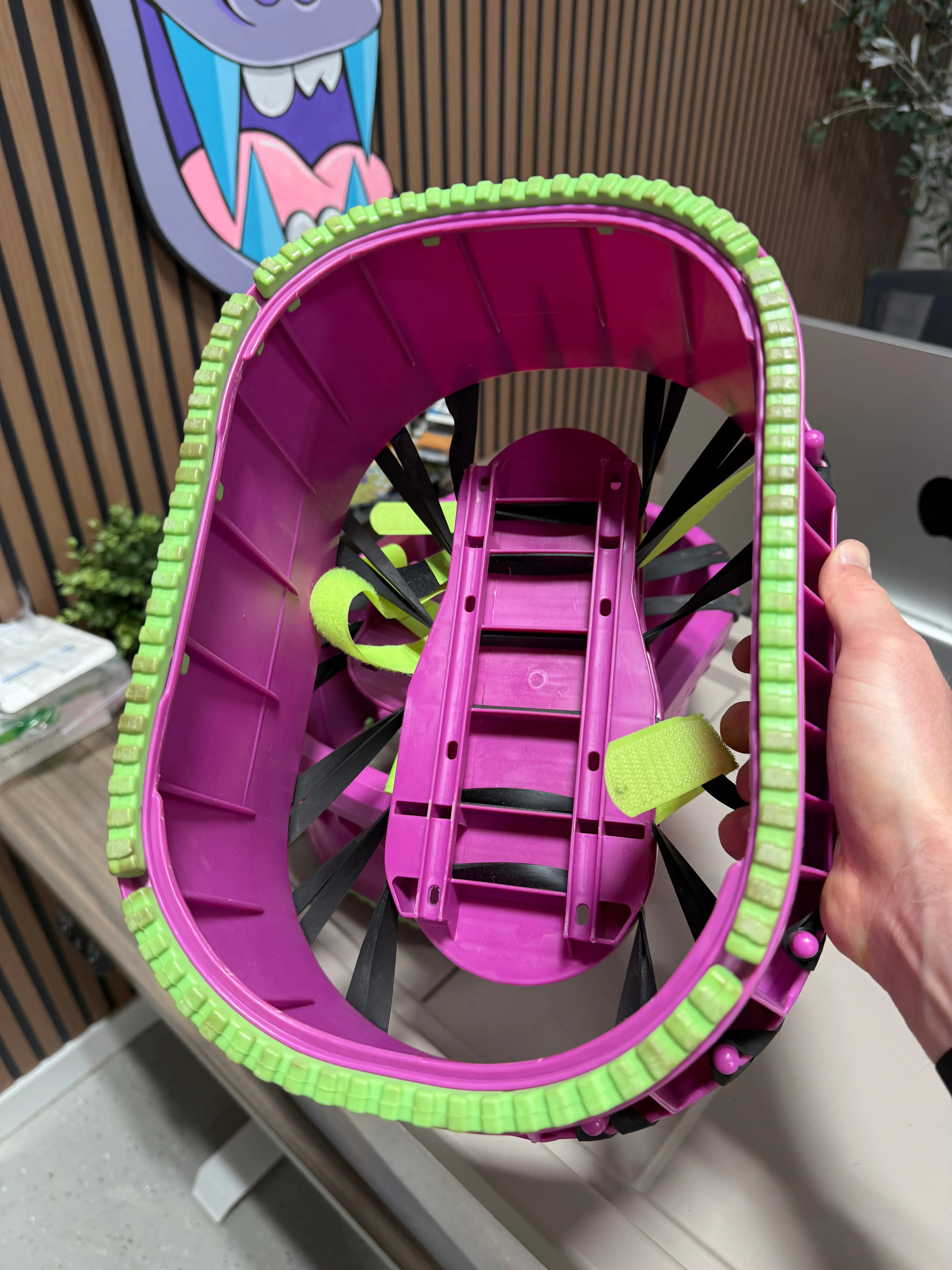 Vintage 1989 Moon Shoes Anti-Gravity Trampoline Big Time Toys Purple